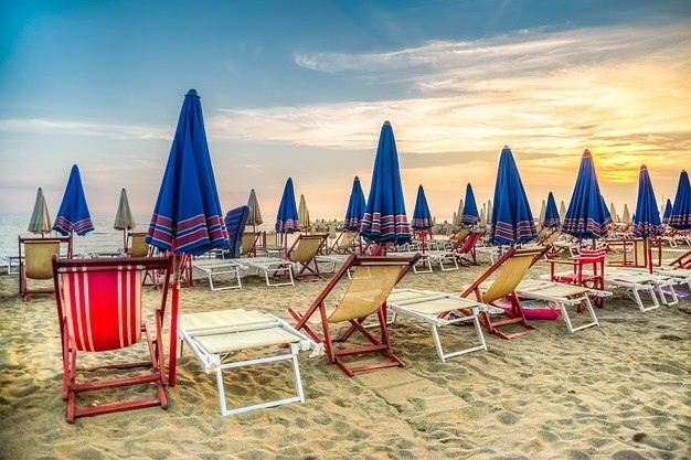 При липса на договорки с външни пазари и чуждестранни туристи