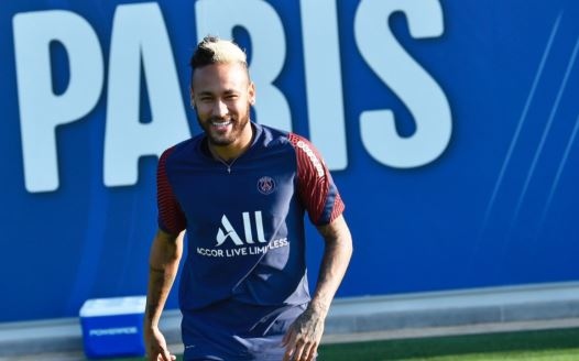 В рамките на днешния ден 8 май Неймар трябва да