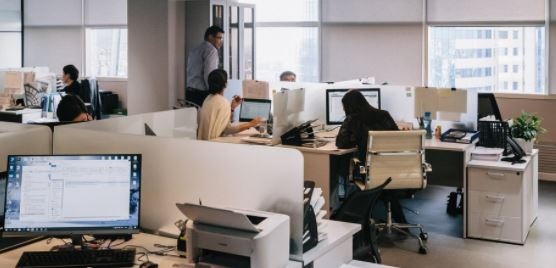 Над 65 от хората които работят дистанционно в момента искат да