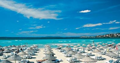 Турция се надява да започне официално туристическия сезон от 1