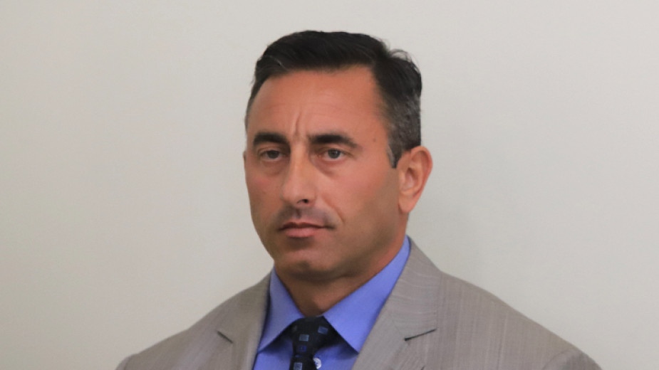 Румен Спецов няма участия в частни дружества при встъпването си