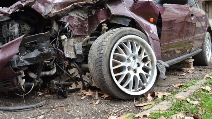 Двама младежи от Русенско загинаха в катастрофа