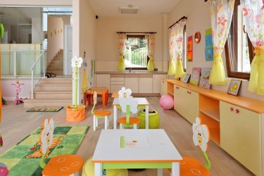 Над 10 250 деца останаха без детска градина в София