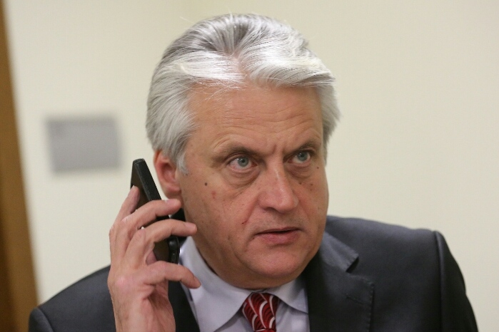 Служебният премиер Стефан Янев е бил подслушван преди вота на