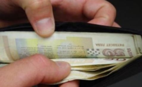 С повече от 10 процента е нараснала средната работна заплата