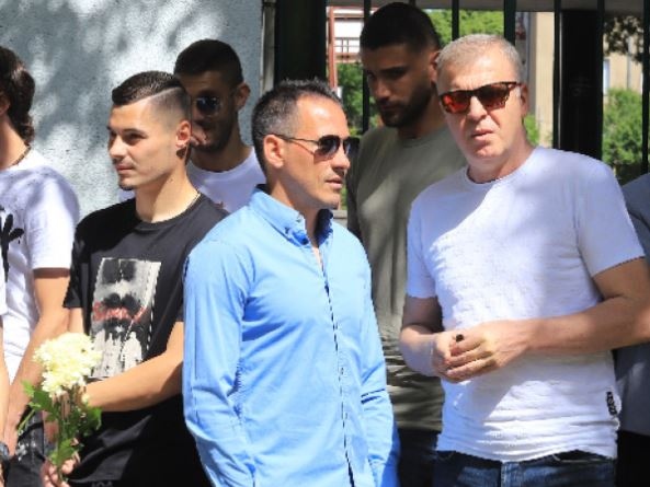 Левски ще има нов собственик Става въпрос за английски бизнесмен който