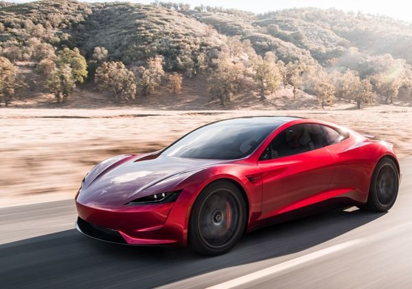 Второто поколение на Tesla Roadster бе показано преди повече от