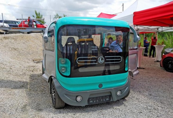 Над 300 са заявките само от българи за новия товарен