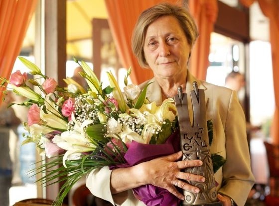 Тя създаде термина Златните момичета в художествената гимнастика под нейно