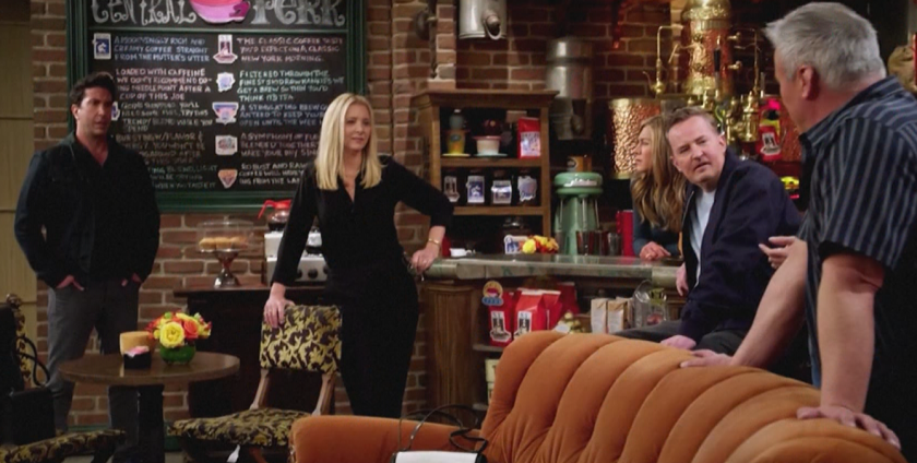 17 години след последния епизод Приятели се завръщат Днес е