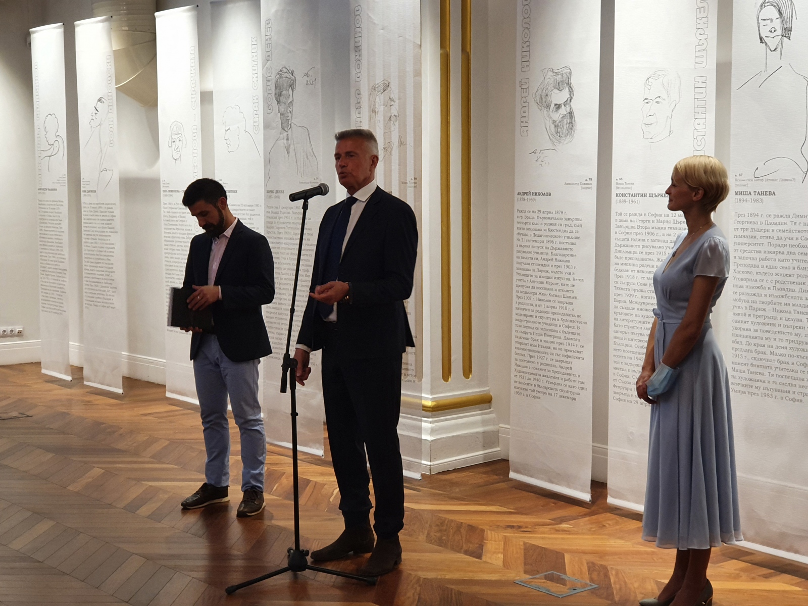 Изложбата Не разказаните образи от един тефтер на колекцинера и предприемач