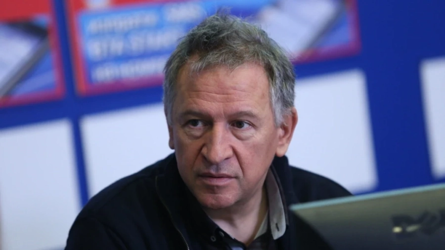Стойчо Кацаров коригира заповедта за пристигащите от Румъния