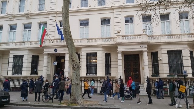 Великобритания отменя ограничение за гласуване