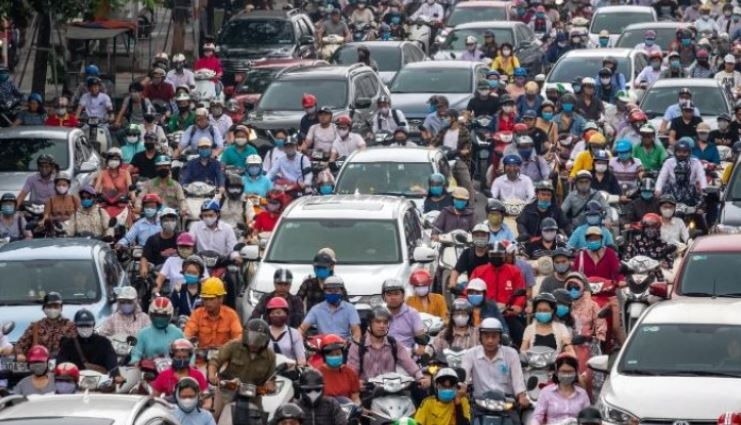 Във Виетнам бе открит нов вариант на коронавируса смесица от