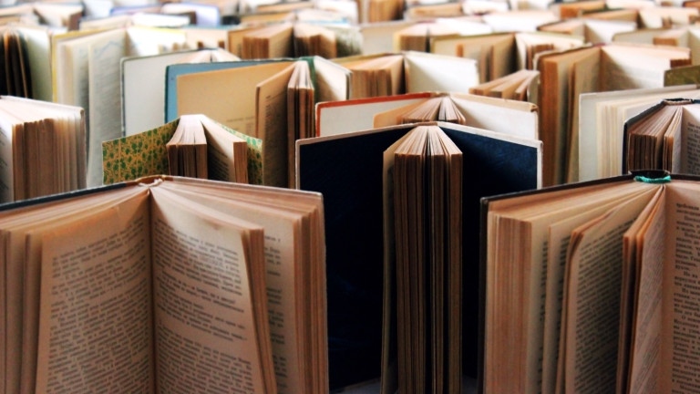 Пролетният панаир на книгата отваря врати днес пред НДК Участниците в