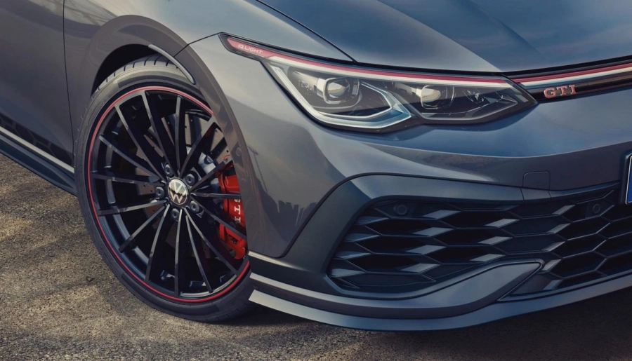 Golf 8 GTI получи агресивен тунинг пакет