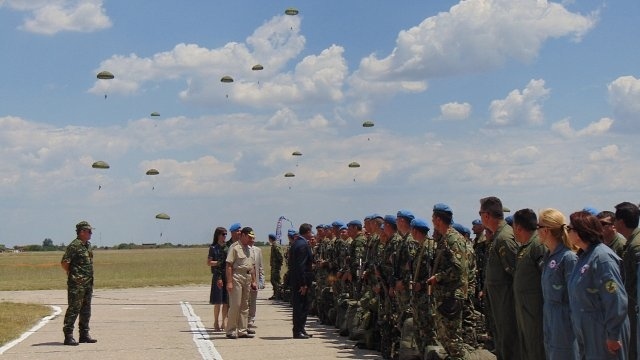 Тежък инцидент с военни в Чешнегирово