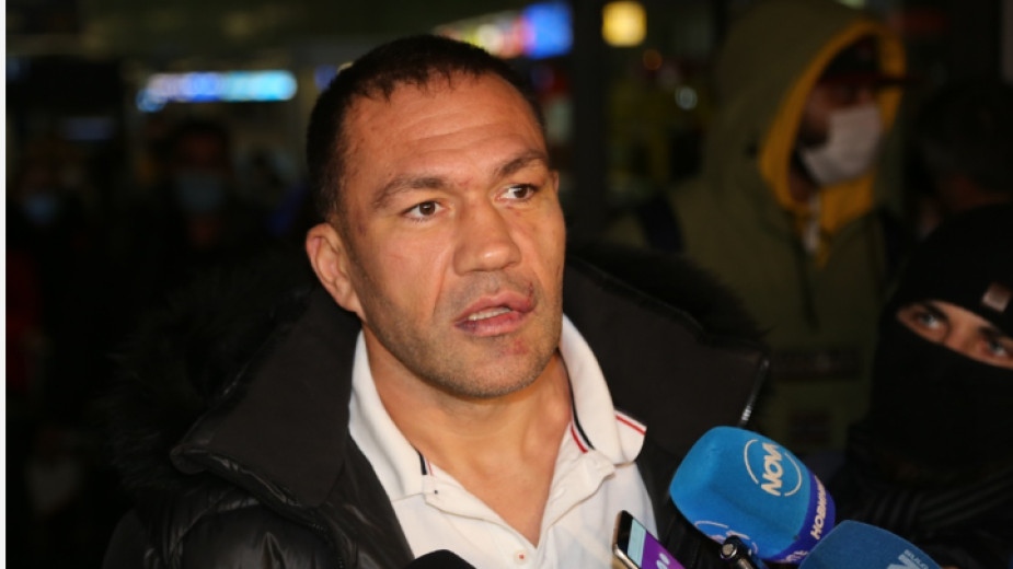 Професионалният боксьор в тежка категория Кубрат Пулев основава политическа партия