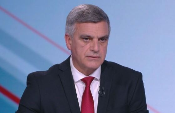 Големият въпрос е защо ние допуснахме да има такъв тип