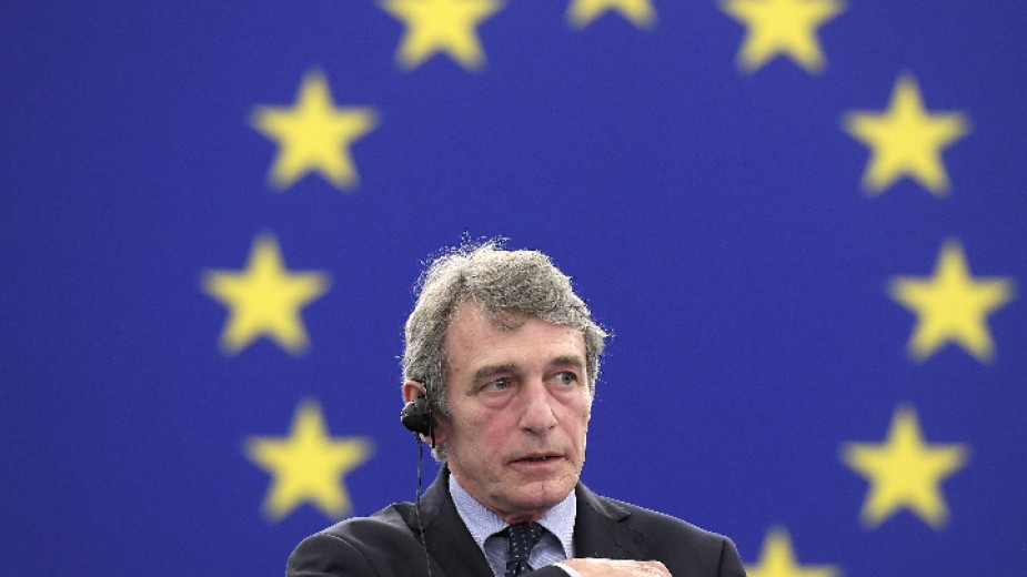 Европейският парламент подготвя съдебно дело срещу Европейската комисия тъй като