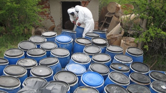 В Швейцария днес се провеждат няколко референдума за забрана