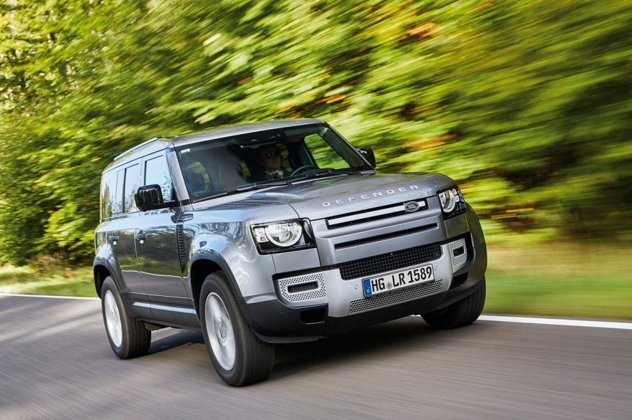 Новият Defender също минава на водород