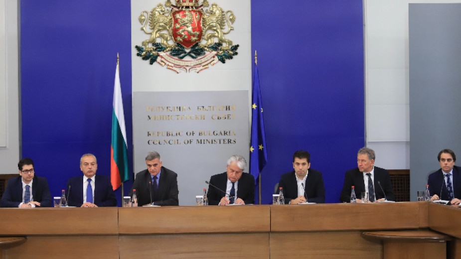 Корупция маскирана в законосъобразна форма това според служебния премиер