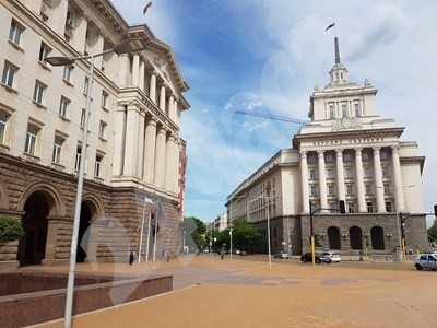 Служебните министри на финансите и на икономиката представят програма Възстановяване