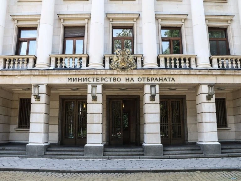 Нов скандал се задава в Министерство на отбраната