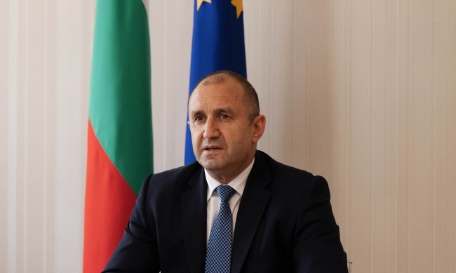 Президентът Румен Радев заяви днес че само от диалога с