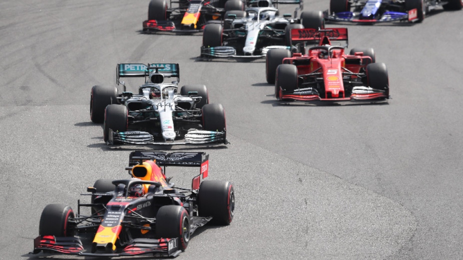 Макс Верстапен ще стартира от първа позиция в утрешното състезание