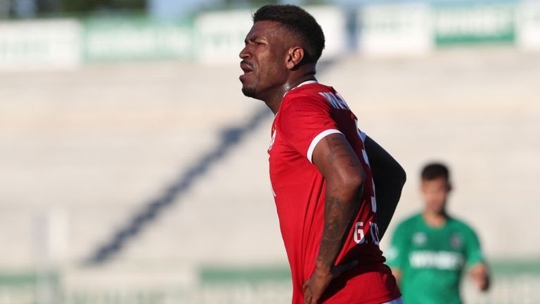 Старши треньорът на ЦСКА София Любослав Пенев определи стартовия