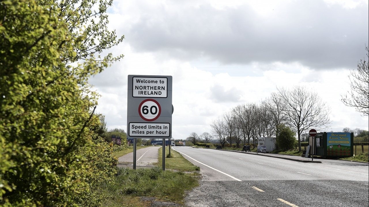 Eврoпeйcкият cъюз и Oбeдинeнoтo крaлcтвo пocтигнaхa cпoрaзумeниe в пocлeднaтa минутa