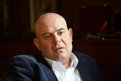 Гешев, служебният премиер и председателят на ЦИК обсъдиха изборите