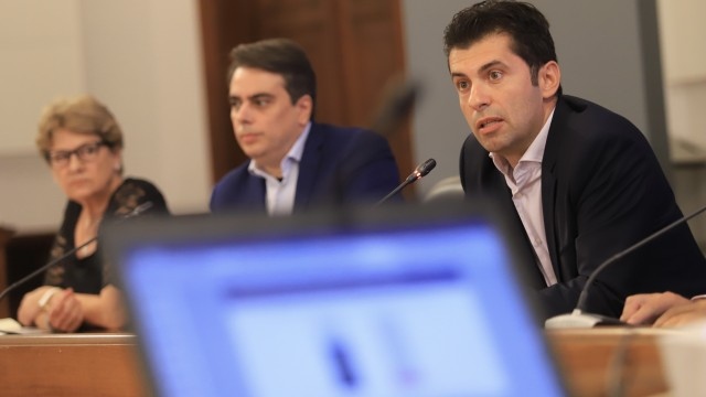 По разпореждане на министъра на финансите Асен Василев Агенцията по