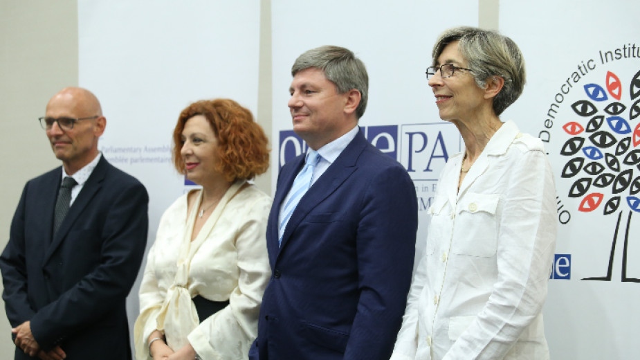 Мисията на международните наблюдатели които проследиха провеждането на изборите обяви