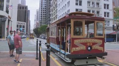 В Сан Франциско възстановяват движението на емблематичните кабелни трамваи Движението