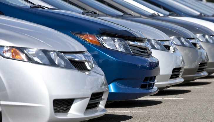 Забрана на автомобилите с традиционни двигатели след 14 години Това