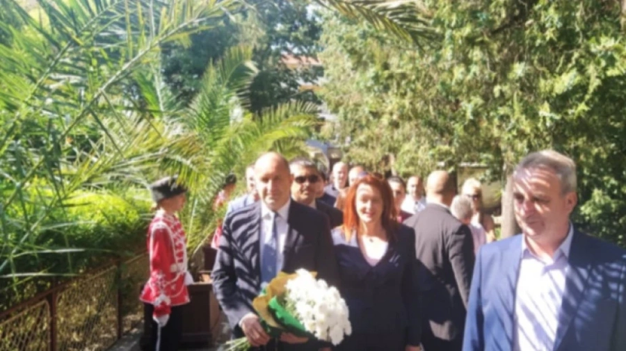 Румен Радев призова за единение