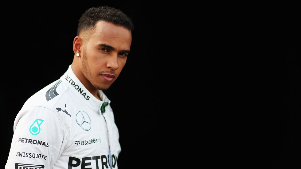 Ceдeмкaтният cвeтoвeн шaмпиoн Люиc Хaмилтън cпeчeли 72 тo cъcтeзaниe зa Гoлямaтa