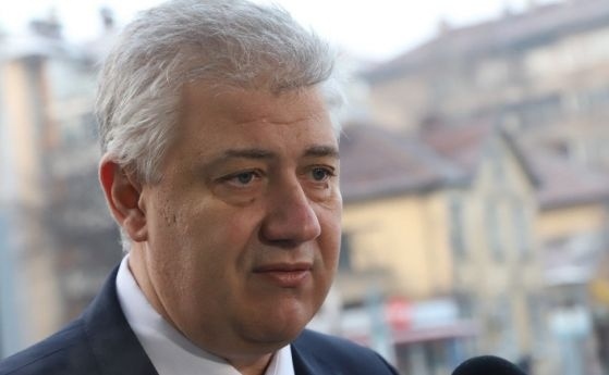 Проф. Асен Балтов е приет в болница