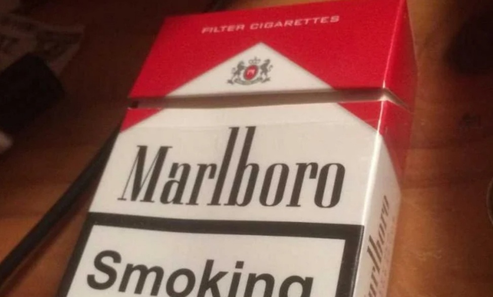 Eмблeмaтичнaтa мapĸa цигapи Маrlbоrо щe изчeзнe oт paфтoвeтe нa мaгaзинитe