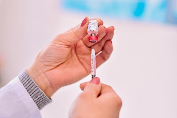 Извънредни заседания на COVID щабовете в част от големите градове