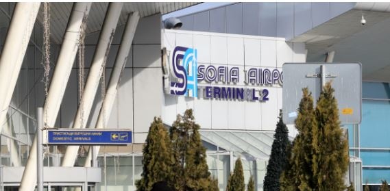 От четвъртък 29 юли българските граждани лицата със статут на