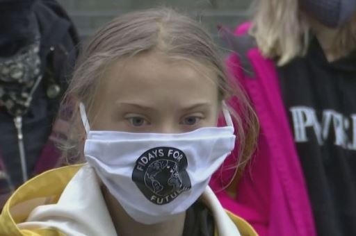 Шведската климатична активистка Грета Тунберг получи днес първа доза ваксина срещу COVID 19