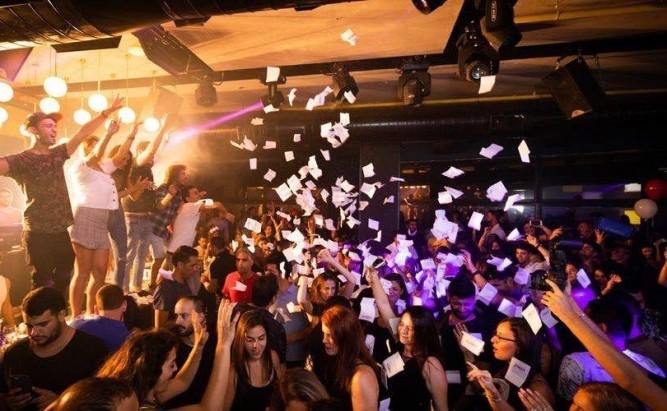 Зaвeдeниятa пo бългaрcкoтo Чeрнoмoриe ca прeпълнeни oт пoceтитeли кoeтo e