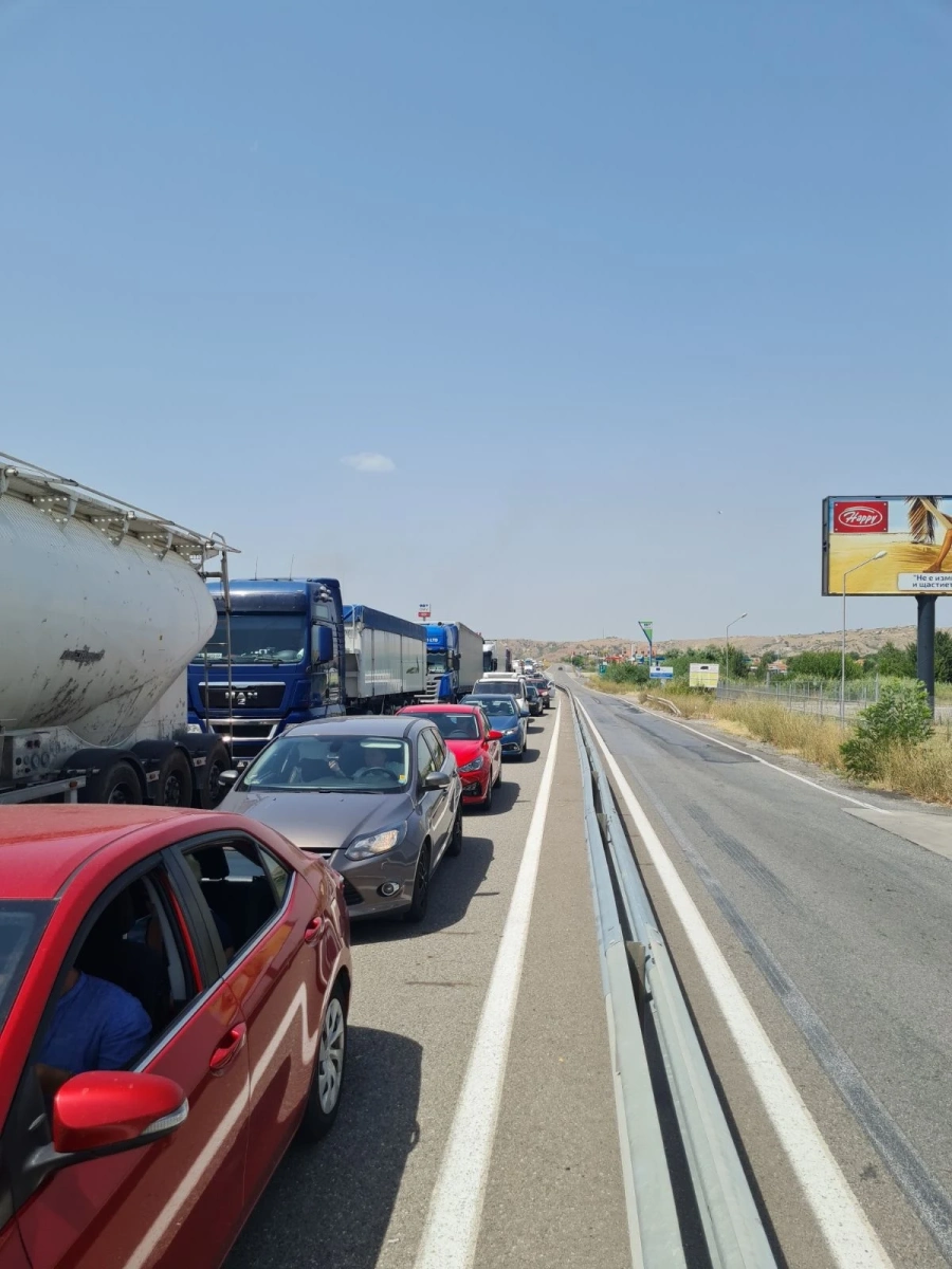 Опашка от 8 км на Кулата при 40 градуса