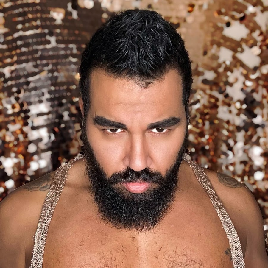 Азис разкри пред последователите си белег по тялото който определи