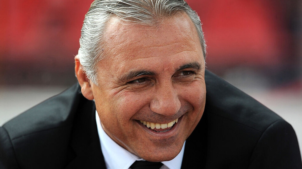 Легендата на българския и световния футбол Христо Стоичков използва профила