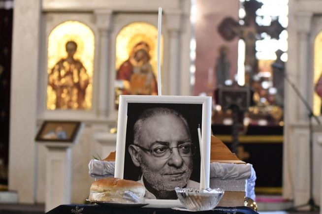 тотици близки приятели и колеги политици и общественици си взеха последно